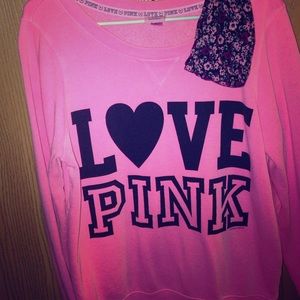 VS Crewneck and bandeau bundle💓