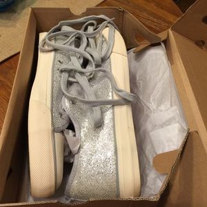 Sparkly Silver American Eagle Kicks