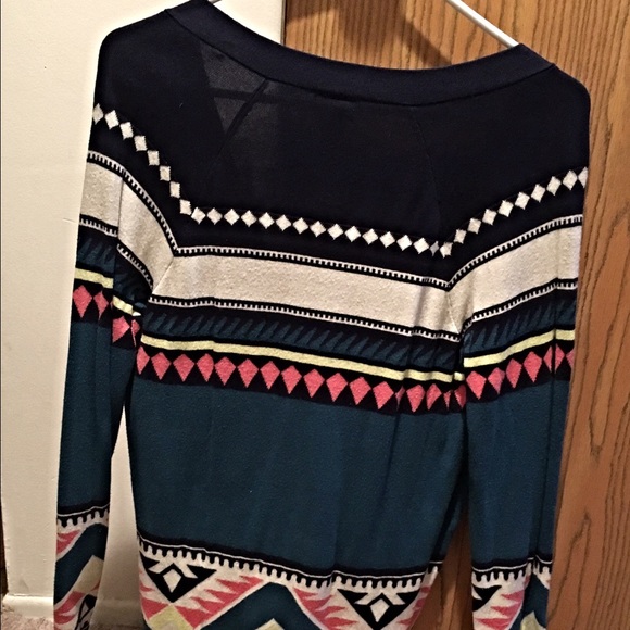 Nollie Aztec Sweater - Picture 2 of 4