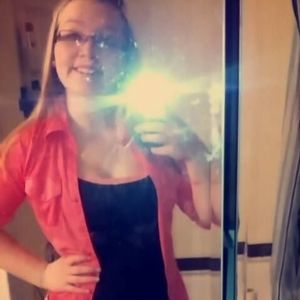 Meet your Posher, Melanie