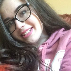 Meet your Posher, Tara