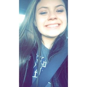 Meet your Posher, Mallory