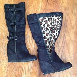 ZIP-UP WEDGE KNEE HIGH BOOTS