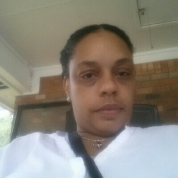 Meet your Posher, Traneen - Picture 1 of 1