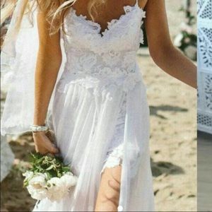 Brand new wedding dress