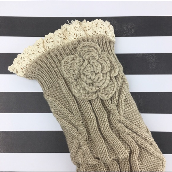 🌸5/$25🌸 Knee High Boot Sock Leg Warmer w/ Flower - Picture 3 of 4