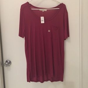 NWT - Wine colored tee shirt - Size M