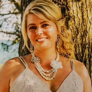 Meet your Posher, Carisa