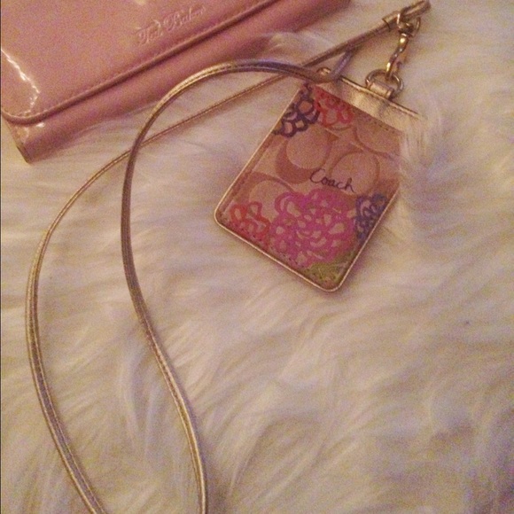 💕SOLD💕 Coach ID Lanyard