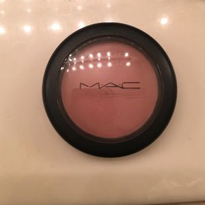 Mac blush