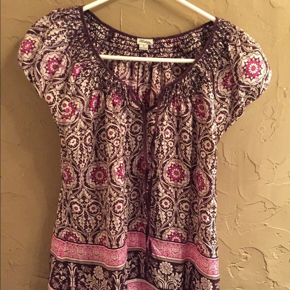 Cute blouse