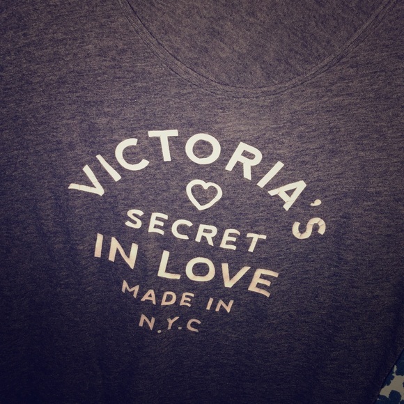 VS NYC T