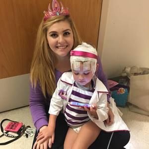 Meet your Posher, Danielle