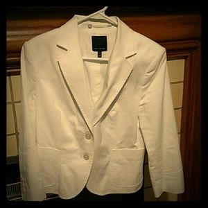 White Blazer Never Worn The Limited Size 8