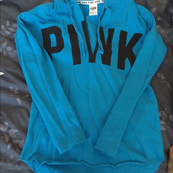 VS pink tunic