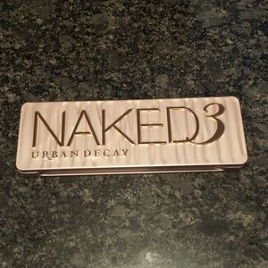 Dup Urban Decay's Naked 3 palette