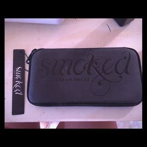 Urban Decay Smoked Palette