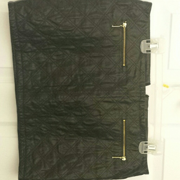 Zara quilted real leather skirt