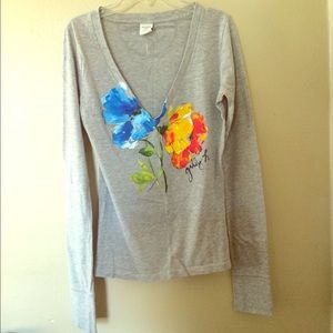 Floral long-sleeve v-neck