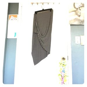 Kendall & Kylie asymmetrical striped skirt