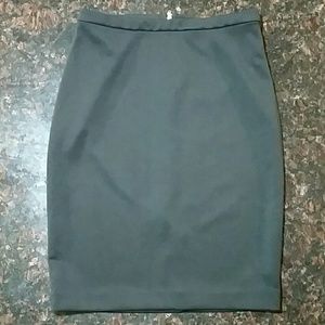 The Limited size 4, true black pencil skirt