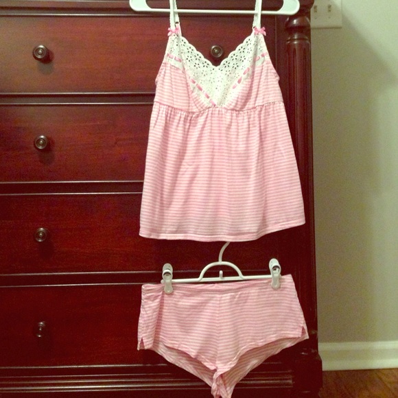 Victoria's Secret pink and white striped sleep set