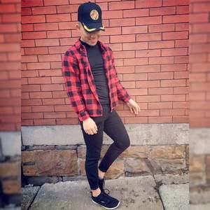 Meet your Posher, Desmond