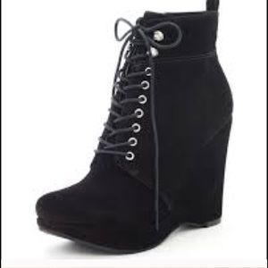 Michael Kors Jada Boots