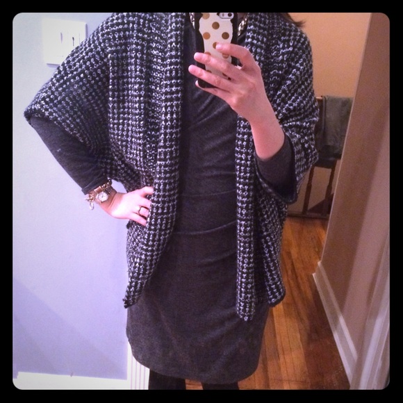 Last chance Zara Shawl Sweater - Picture 2 of 3