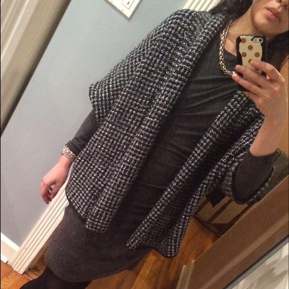 Last chance Zara Shawl Sweater - Picture 3 of 3