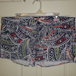 L.E.i. LOWRISE TRIBAL SHORTS SIZE 17