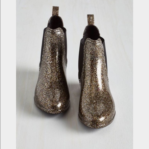 Glitz rainboots. - Picture 3 of 3