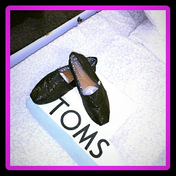 👠Brand new TOMS Classic glitter casual shoes👠
