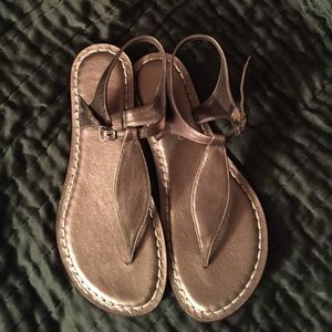 Bernardo metallic bronze leather sandals