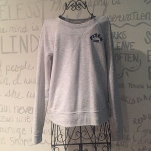 Abercrombie & Fitch sweater