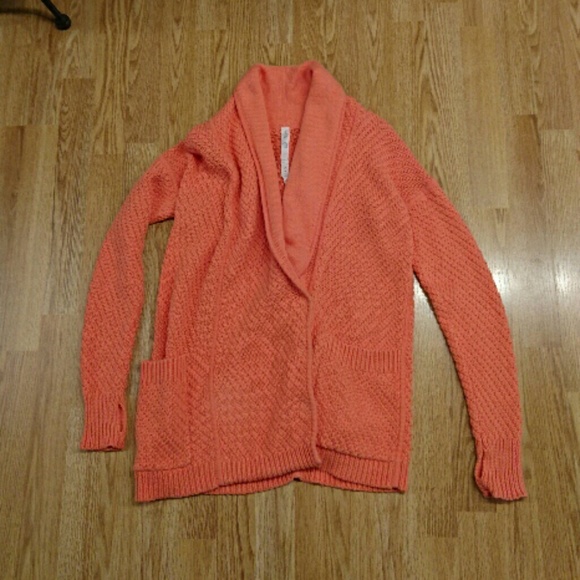 Lululemon cozy sweater