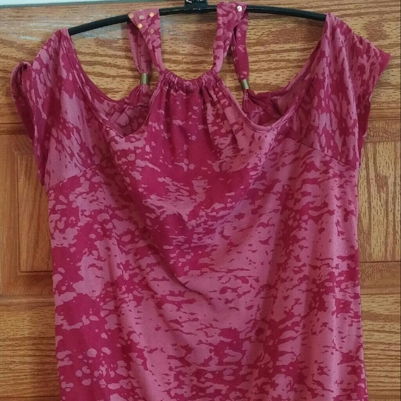 💗💗Top💗💗 - Picture 2 of 3