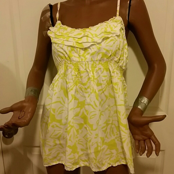 SO Tops - SO brand Yellow and white flower print tank top