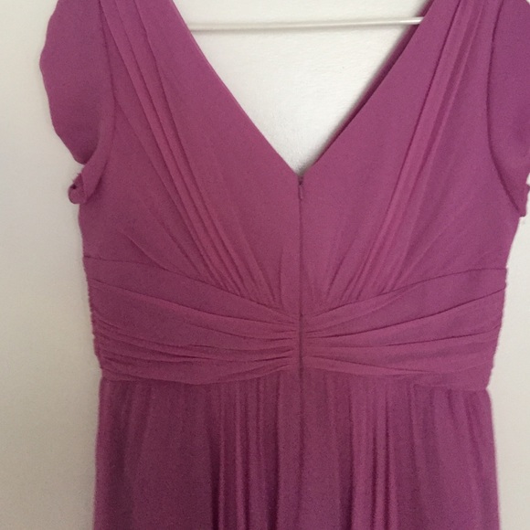 Wore once to a wedding. Never wearing again - Picture 4 of 4