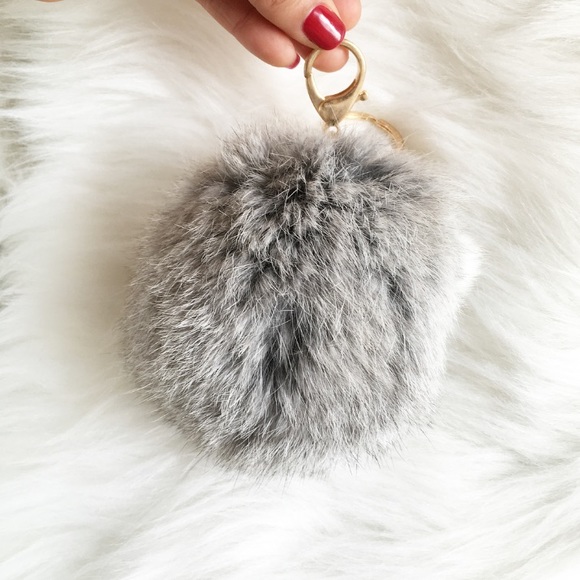 Large Grey Mink Pom Pom Keychain - Picture 2 of 4