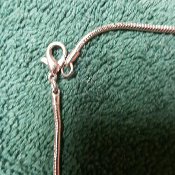 SOLD Beautiful New Rhinestone Cross silver chain - Picture 4 of 4