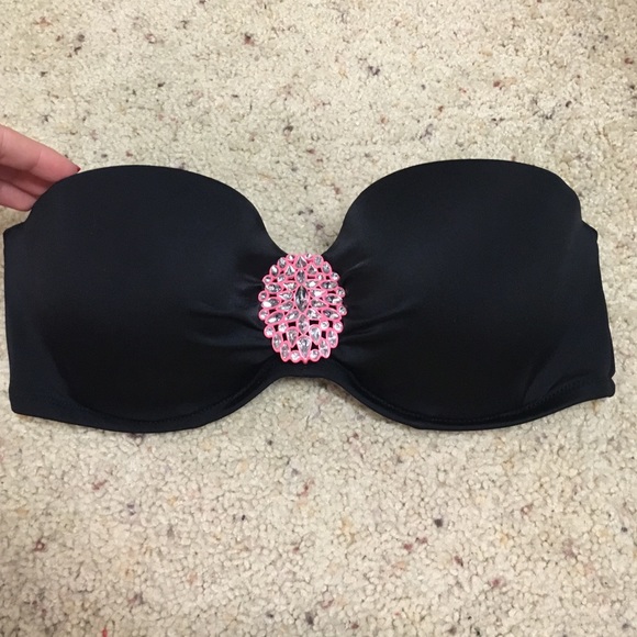 ❌ SOLD Victoria's Secret bandeau bikini top