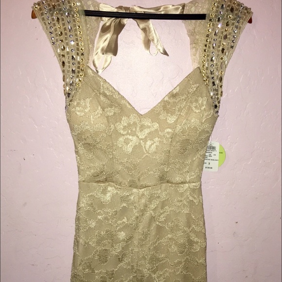 Prom Dress - Picture 4 of 4