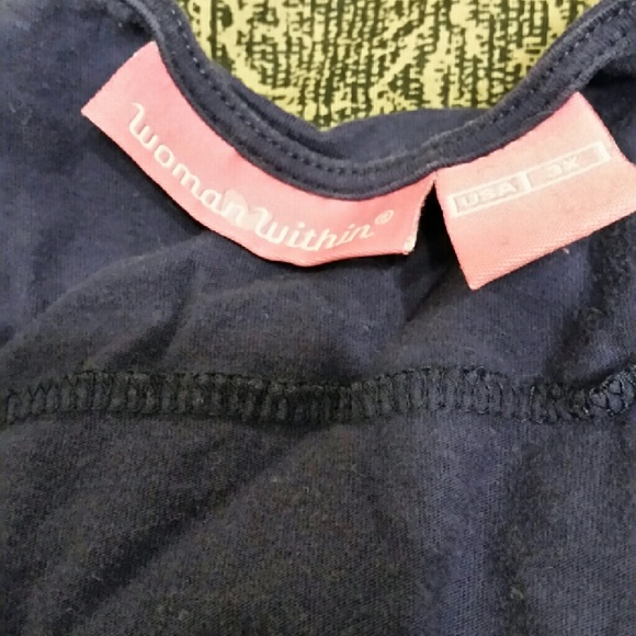 Maternity Tunic - Picture 3 of 3