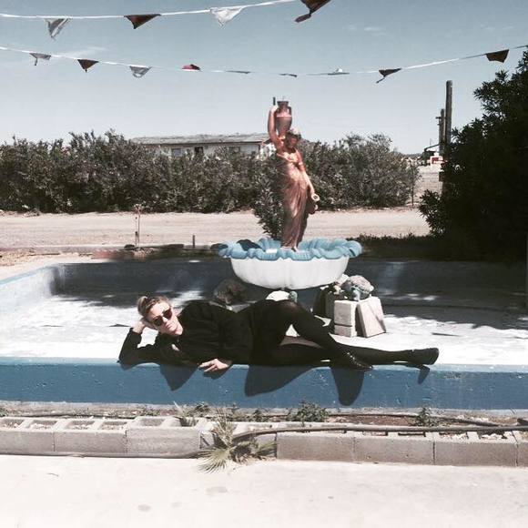 Meet your Posher, Chloe