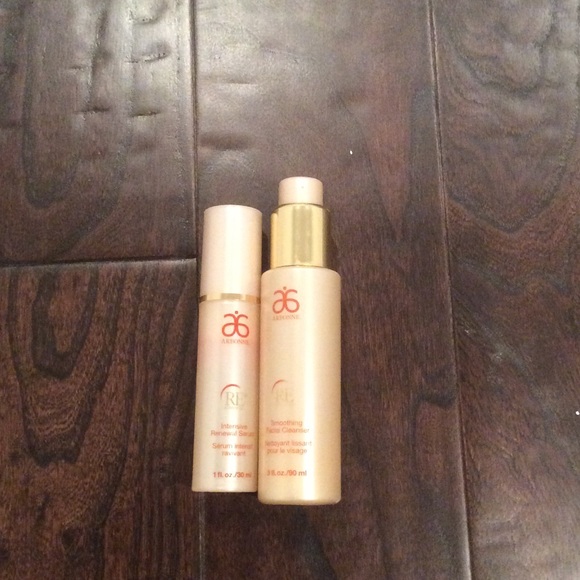 Cleanser and toner bundle