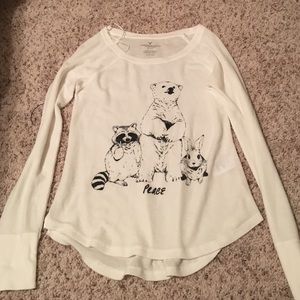 American eagle sweater tshirt