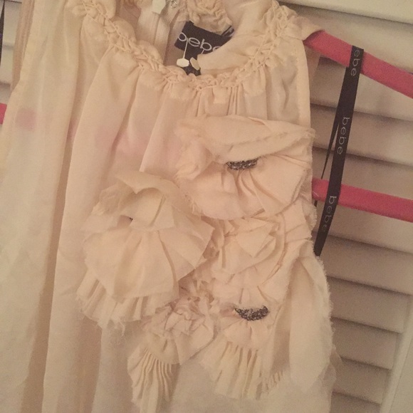 NWOT Bebe XS Cream Blouse