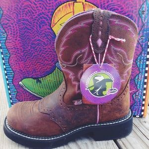 Justin Gypsy Cowboy Boots