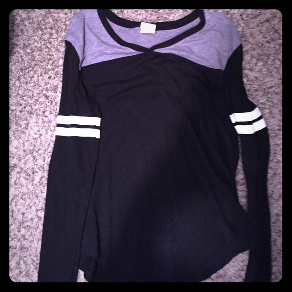 Victoria's Secret Pink Tee Size Medium